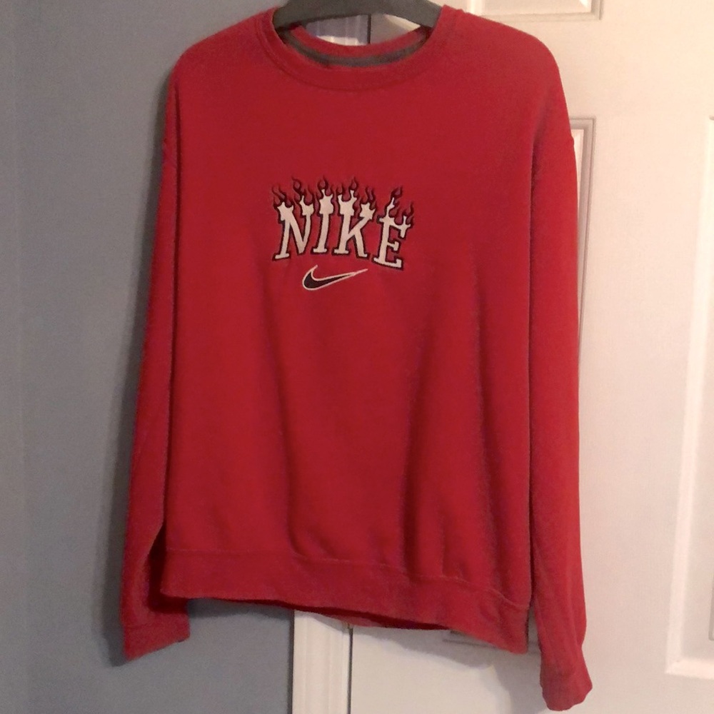 vintage nike red sweater its rare